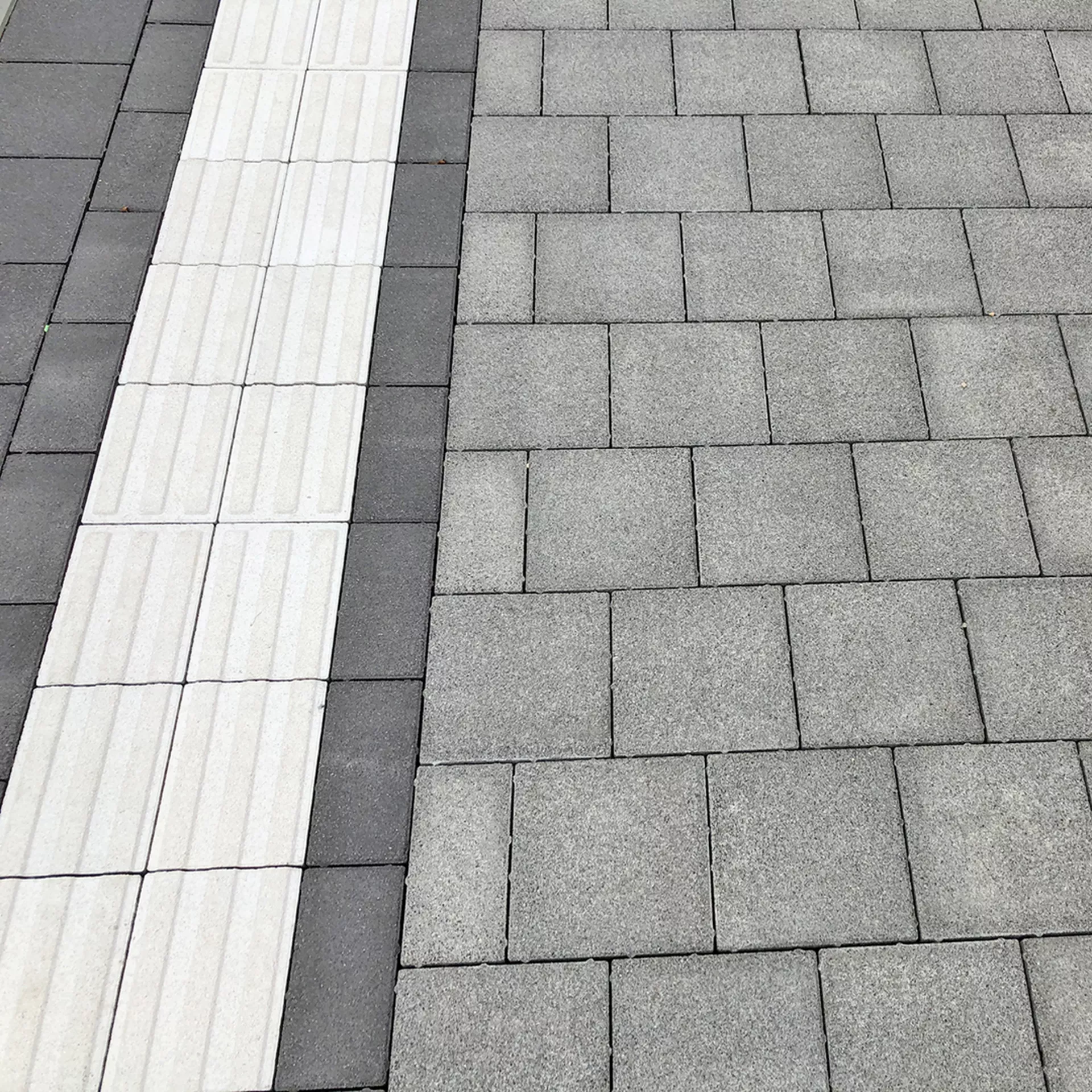 CARENA<sup>®</sup> Pflastersteine gefast gewaschen