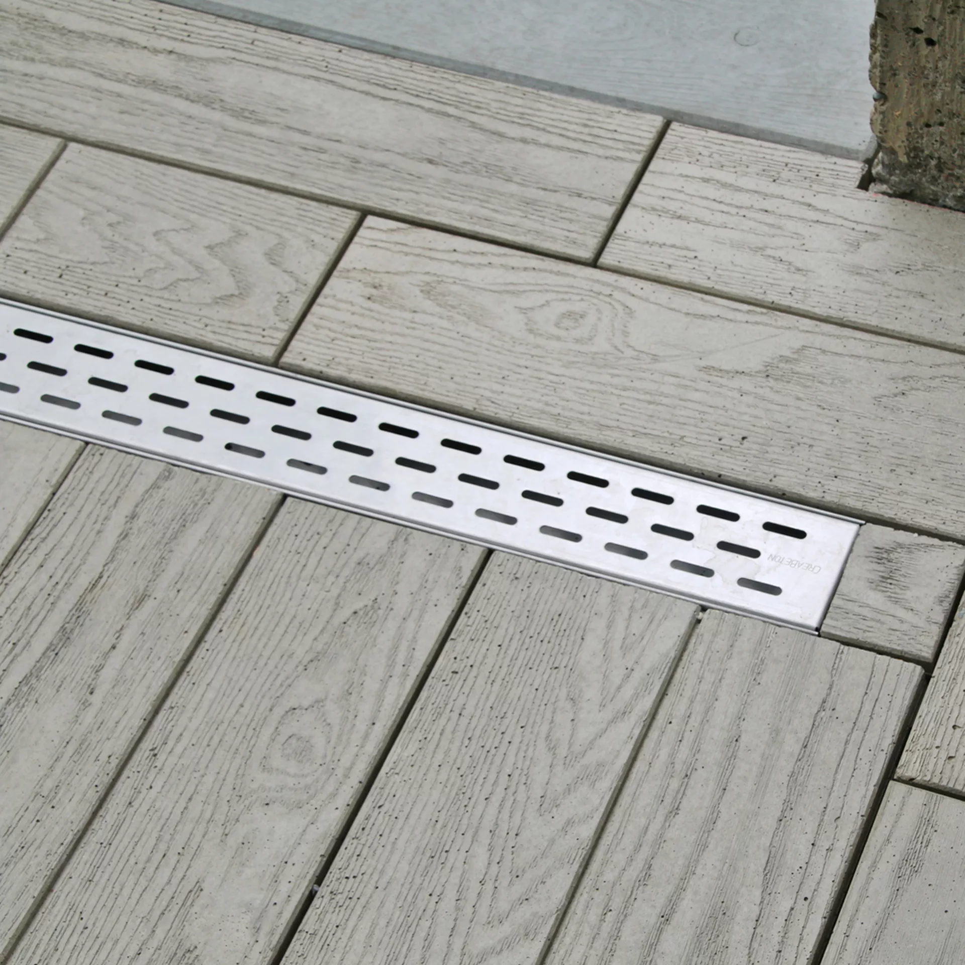 Dalles de jardin TERRA NOVA avec structure bois