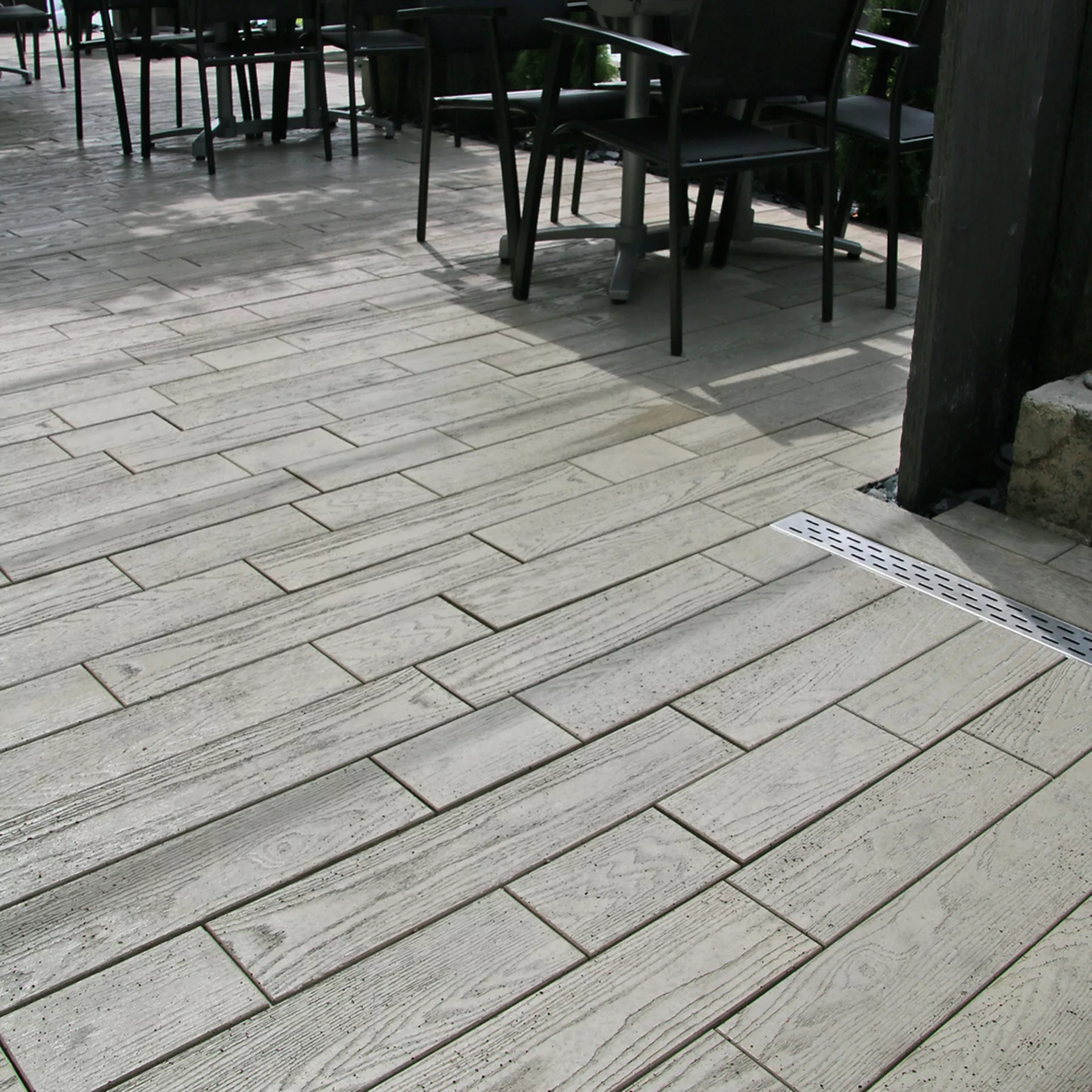 Dalles de jardin TERRA NOVA avec structure bois