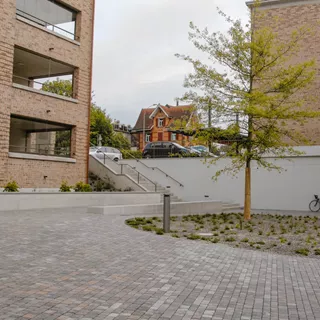 Pavé FRIEDA<sup>®</sup> FORTE  arêtes cassées