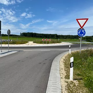 STRADAFINO Bankett- und Spurelement