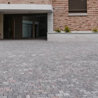 FRIEDA<sup>®</sup> FORTE Pflastersteine Kanten gebrochen