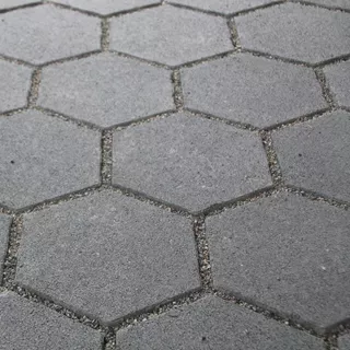 Pavés écologiques OMEGA<sup>®</sup> légèrement chanfreinés l