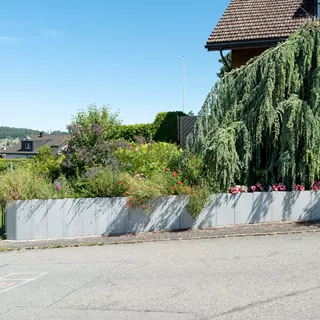 Planches en béton arêtes vives