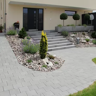 CLASSIC<sup>®</sup> Pflastersteine ohne Nocken gefast glatt