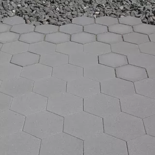 OMEGA<sup>®</sup> Sechseckpflastersteine fein gefast glatt