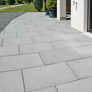 STRUKTURA Gehwegplatten mit Travertinstruktur