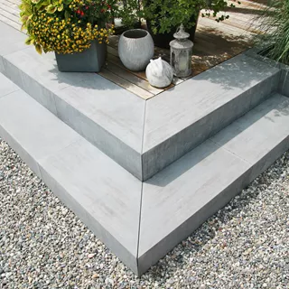 DESEGNO Stufen nach Mass