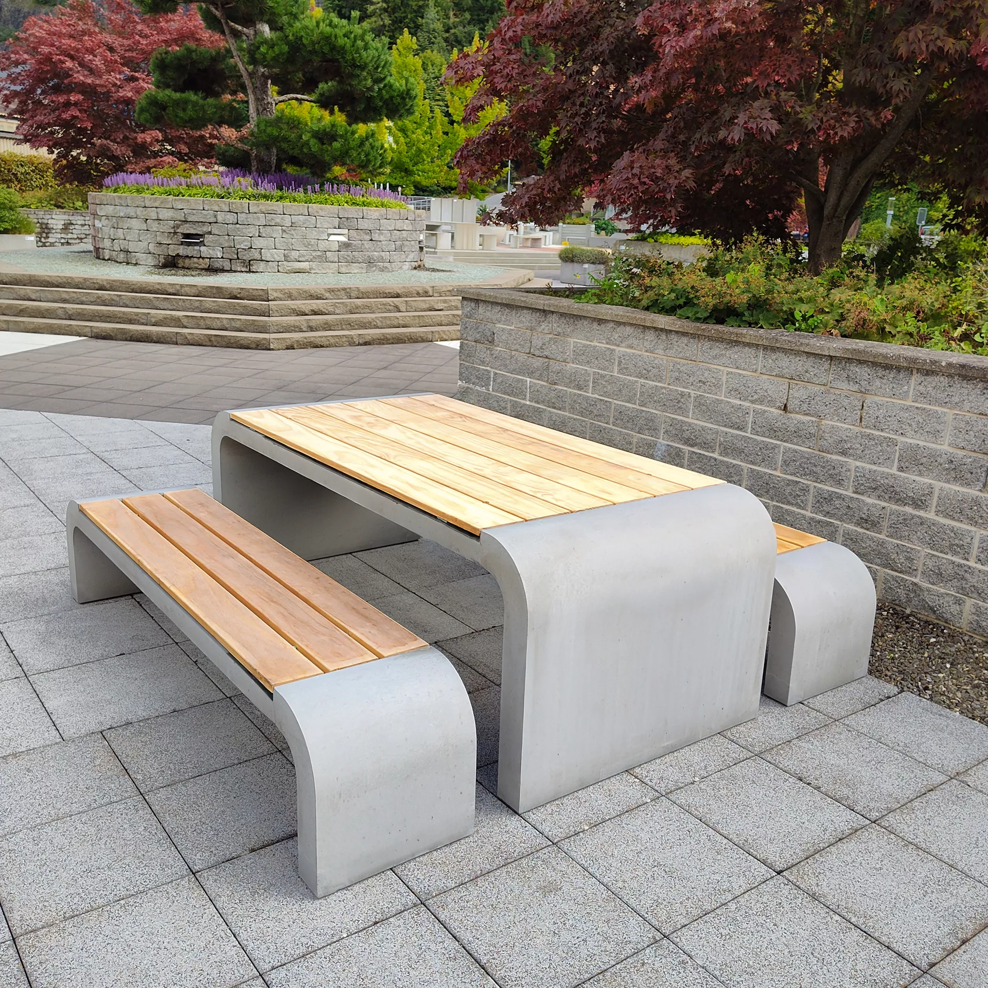 Tables et bancs arrondi INTERMEZZO<sup>®</sup>