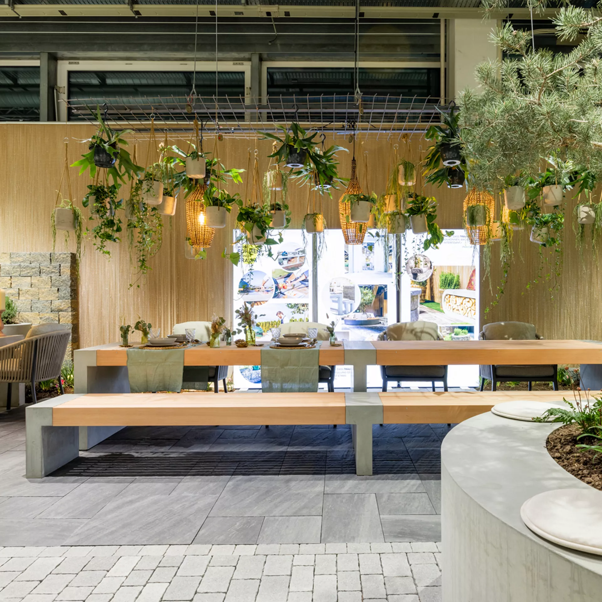 INTERMEZZO<sup>®</sup> Tisch und Bank Corner