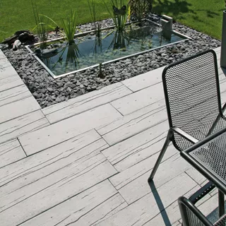LENIA Gartenplatten mit Holzstruktur